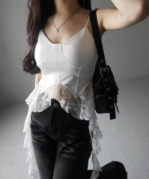 me+em select（ミームセレクト）の「※※【 ２color 】レースフリルレイヤードビスチェキャミソール ／ lace frill layered bustier camisole（キャミソール・レディース・ホワイト/ブラック・FREE）」の9枚目の写真