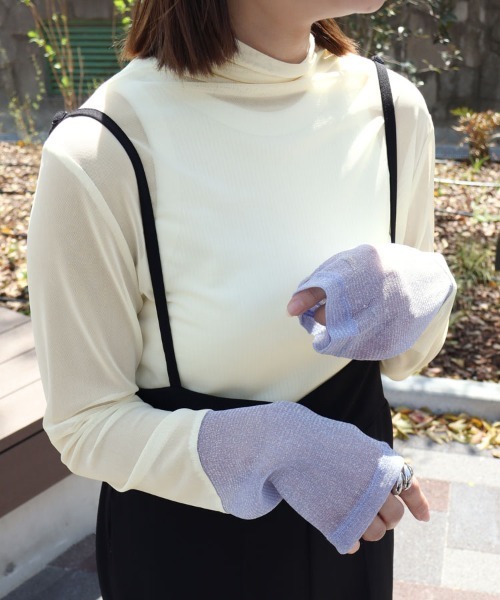 pufe(ピュフェ)の「【pufe】バイカラーシアートップス【ハイネック】(Tシャツ/カットソー・レディース・ブラック系その他/ブラック/アイボリー/ブルーグレー/ネイビー/ホワイト系その他・ONE)」の17枚目の写真