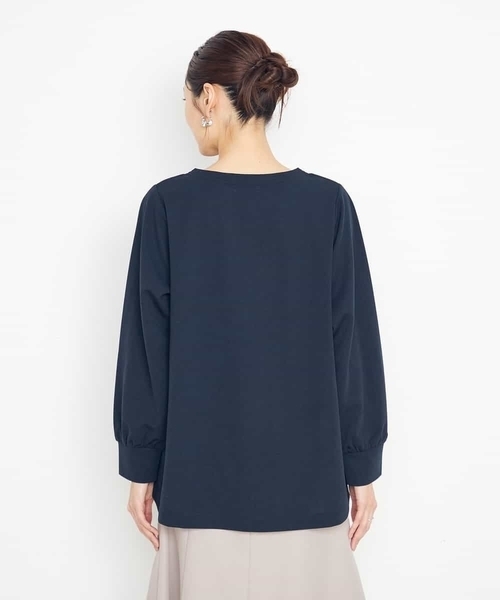 a.v.v(アーヴェヴェ)の「パール調付スリットネックトップス(Tシャツ/カットソー・レディース・ホワイト/ネイビー/グレー系その他・38/42/36/40)」の22枚目の写真