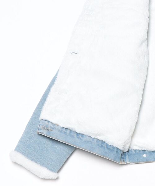 TITTY&CO.（ティティーアンドコー）の「ボアライニングデニムジャケット（テーラードジャケット・レディース・ホワイト・FREE）」の3枚目の写真