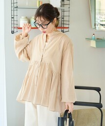 限定展開　シアー ボイル フロントボタン ギャザー ブラウス