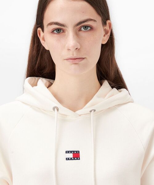 tommy jeans（トミー ジーンズ）の「クレストパーカーワンピース（ワンピース・レディース・ホワイト/ネイビー・X-SMALL/MEDIUM/SMALL）」の8枚目の写真