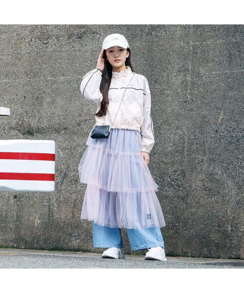 algy(アルジー)の「パイピングブルゾン(ナイロンジャケット・キッズ・ブラック/アイボリー/ミント・XX-SMALL/X-SMALL/MEDIUM/SMALL)」の9枚目の写真