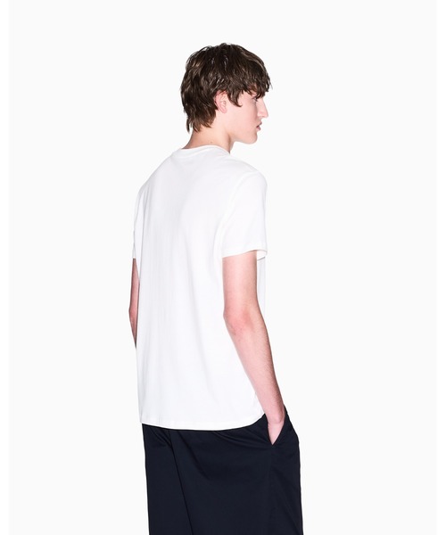 ARMANI EXCHANGE(アルマーニエクスチェンジ)の「【A|X アルマーニ エクスチェンジ】AXロゴ 半袖クルーネックTシャツ/REGULAR(Tシャツ/カットソー・メンズ・レッド/ダークネイビー/ライトブルー/ホワイト・X-LARGE/LARGE/SMALL/X-SMALL/XX-LARGE/MEDIUM)」の6枚目の写真