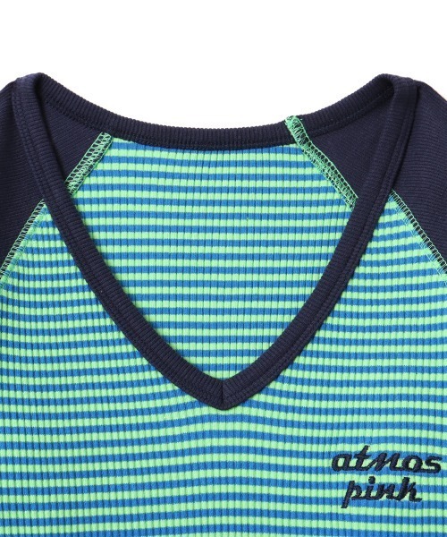 atmos pink(アトモスピンク)の「atmos pink V-Neck Raglan Long Sleeve T-shirt / アトモス ピンク ブイネック ラグラン ロング スリーブ ティーシャツ(Tシャツ/カットソー・レディース・グリーン/ブラック/ブルー・FREE)」の12枚目の写真