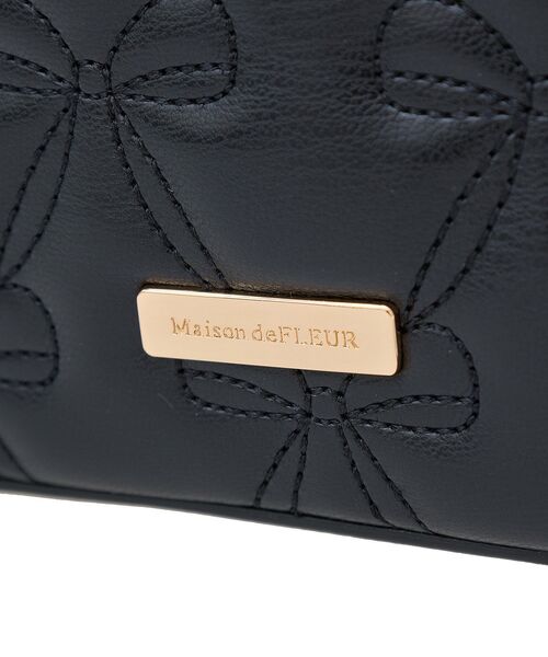 Maison de FLEUR(メゾンドフルール)の「リボンキルティングキューブショルダーバッグ(ショルダーバッグ・レディース・ブラック/ピンク/アイボリー・FREE)」の16枚目の写真