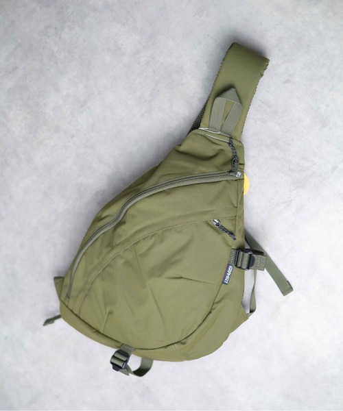 Gramicci(グラミチ)の「/GRAMICCI(グラミチ) /CORDURA SLING BAG(ボディバッグ/ウエストポーチ・メンズ・オリーブ/ブラック・FREE)」の1枚目の写真