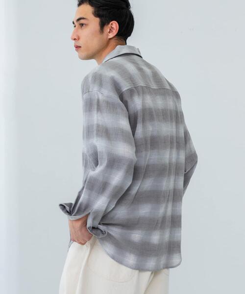 URBAN RESEARCH(アーバンリサーチ)の「オンブレーチェックシャツ(シャツ/ブラウス・メンズ・チャコールグレー/グレー系その他・MEDIUM/LARGE)」の6枚目の写真