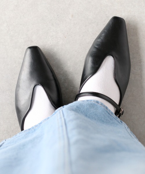 cepo（セポ）の「Ｕカットストラップパンプス（パンプス・レディース・ブラック/オフホワイト/シルバー・M/L）」の12枚目の写真