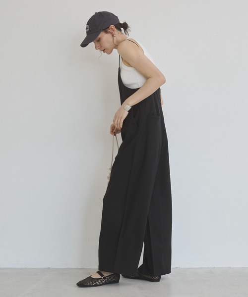 ANGIE（アンジー）の「ワイド キャミ サロペット/オールインワン（サロペット/オーバーオール・レディース・ホワイト系その他/ブラック・MEDIUM/MT）」の6枚目の写真