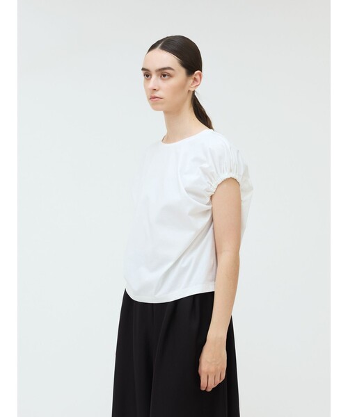 mizuiroind(ミズイロインド)の「mizuiro ind ギャザーパフスリーブプルオーバー(Tシャツ/カットソー・レディース・ライトブルー/ベージュ/ブラック/オフホワイト・FREE)」の10枚目の写真