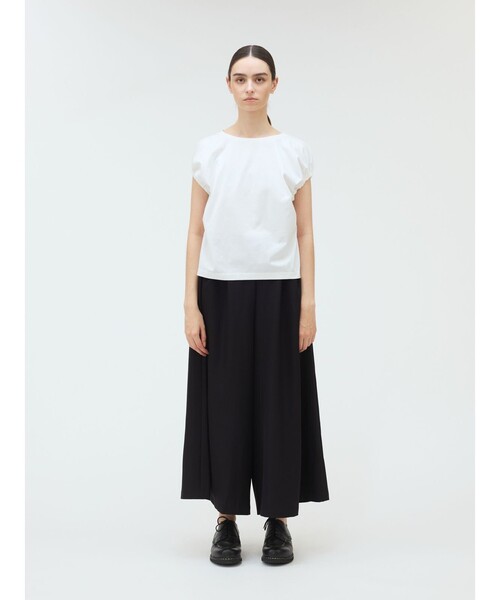 mizuiroind(ミズイロインド)の「mizuiro ind ギャザーパフスリーブプルオーバー(Tシャツ/カットソー・レディース・ライトブルー/ベージュ/ブラック/オフホワイト・FREE)」の12枚目の写真