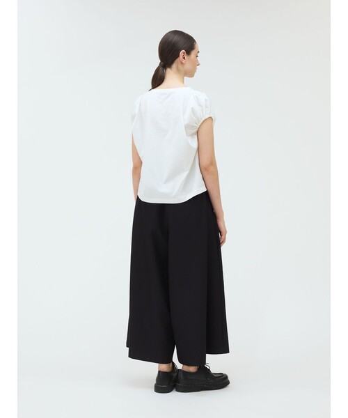 mizuiroind(ミズイロインド)の「mizuiro ind ギャザーパフスリーブプルオーバー(Tシャツ/カットソー・レディース・ライトブルー/ベージュ/ブラック/オフホワイト・FREE)」の15枚目の写真