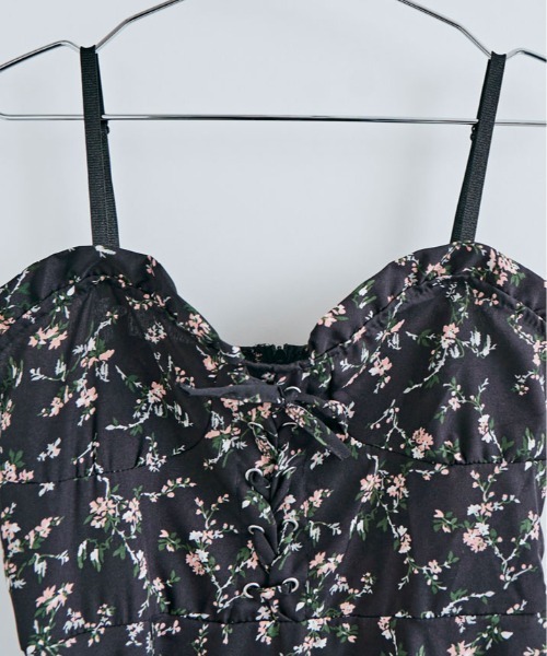 kirakiraShop（キラキラショップ）の「イレギュラーヘム 花柄