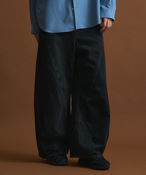 PUBLIC TOKYO（パブリックトウキョウ）の「PUBLIC DENIM　ワイドバギーパンツ（デニムパンツ・メンズ・その他2/グリーン/ブラック・1/2）」の4枚目の写真