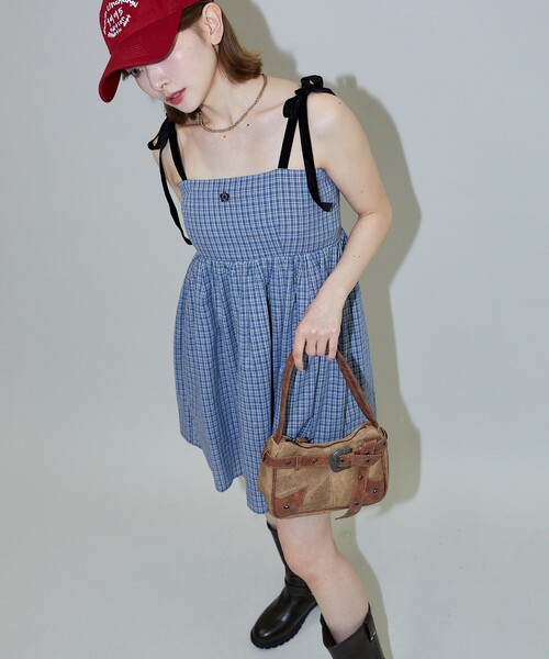 PUBLUX(パブリュクス)の「MARY QUANT × PUBLUX/マリークワント ベロアリボン ミニ キャミワンピース 限定展開(ワンピース・レディース・イエロー/ブルー・フリ-)」の10枚目の写真