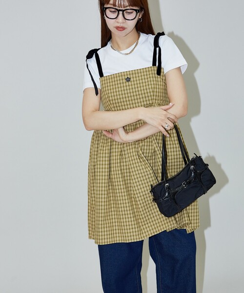 PUBLUX(パブリュクス)の「MARY QUANT × PUBLUX/マリークワント ベロアリボン ミニ キャミワンピース 限定展開(ワンピース・レディース・イエロー/ブルー・フリ-)」の18枚目の写真