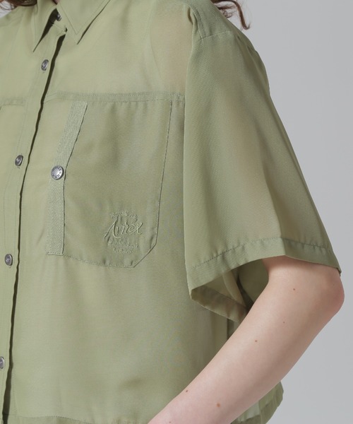 AVIREX(アヴィレックス)の「【直営店限定】EMBROIDERY SHEER SHIRT/刺繍シアーシャツ(シャツ/ブラウス・レディース・オフホワイト/ブラック/オリーブ・F)」の11枚目の写真