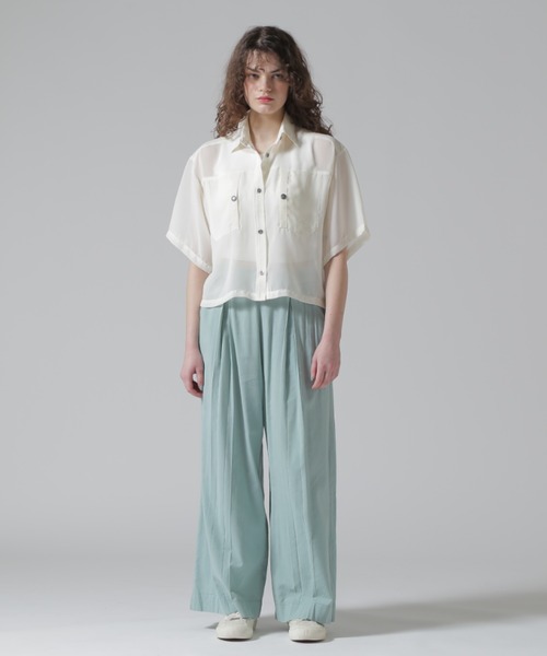 AVIREX(アヴィレックス)の「【直営店限定】EMBROIDERY SHEER SHIRT/刺繍シアーシャツ(シャツ/ブラウス・レディース・オフホワイト/ブラック/オリーブ・F)」の13枚目の写真