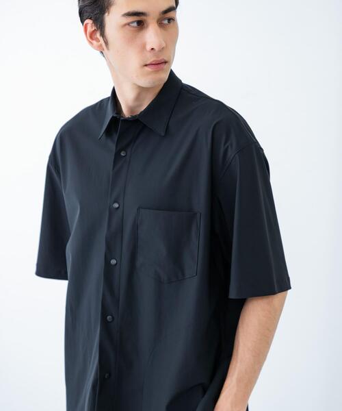 URBAN RESEARCH(アーバンリサーチ)の「FREEZY SNAP SHIRTS(シャツ/ブラウス・メンズ・ブラック/グリーン系その他・MEDIUM/LARGE)」の12枚目の写真