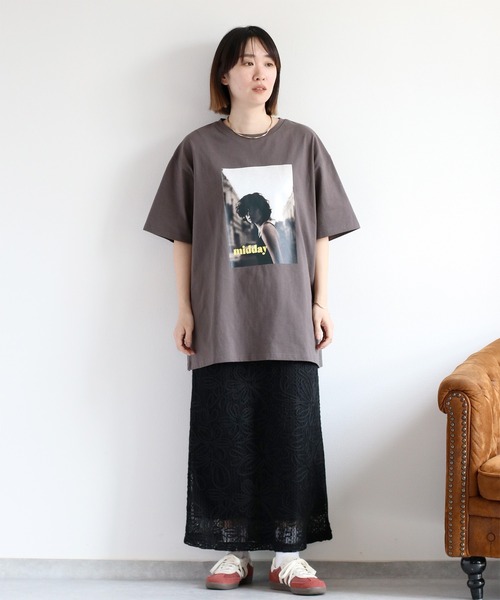 cepo(セポ)の「ユニセックス コットン天竺フォトプリントTee(Tシャツ/カットソー・レディース・オフホワイト/チャコール・M)」の16枚目の写真