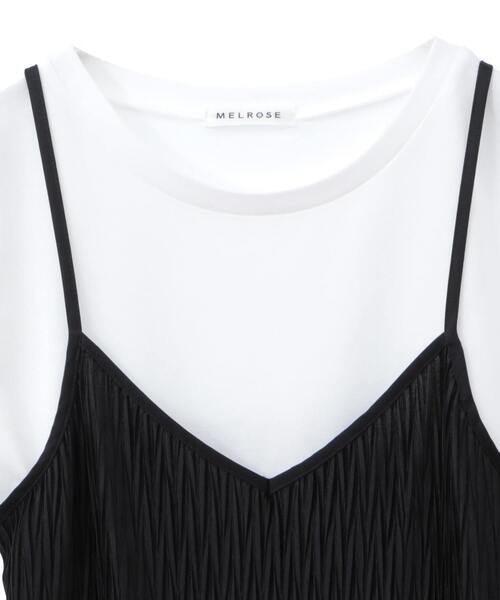 SOFFITTO（ソフィット）の「スムース変形菱形プリーツワンピース＆Tシャツセット(取り扱い店舗限定)（ワンピース・レディース・ブラック/グレイッシュベージュ・FREE）」の4枚目の写真