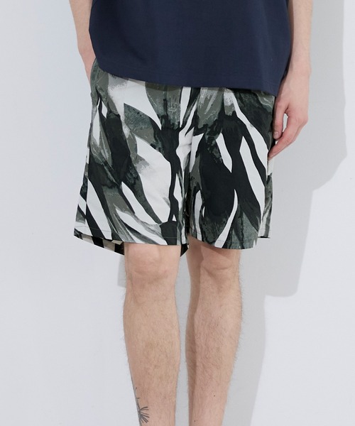 coca(coca)(コカ)の「\撥水・再入荷!!/ ワッシャーナイロンアブストラクト柄ショートパンツ(その他パンツ・メンズ・A/B/C・M/L/XL)」の1枚目の写真