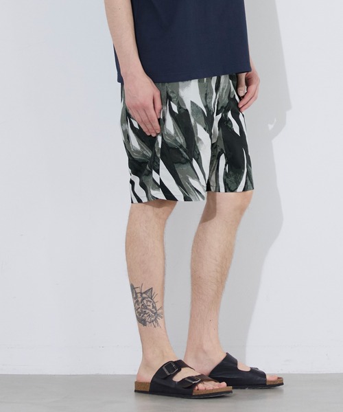 coca(coca)(コカ)の「\撥水・再入荷!!/ ワッシャーナイロンアブストラクト柄ショートパンツ(その他パンツ・メンズ・A/B/C・M/L/XL)」の19枚目の写真