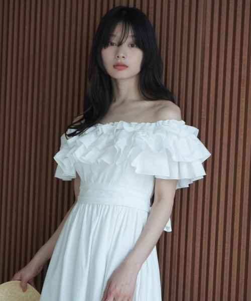 セール】オフショルフリルマキシワンピース（ワンピース）｜EIMY