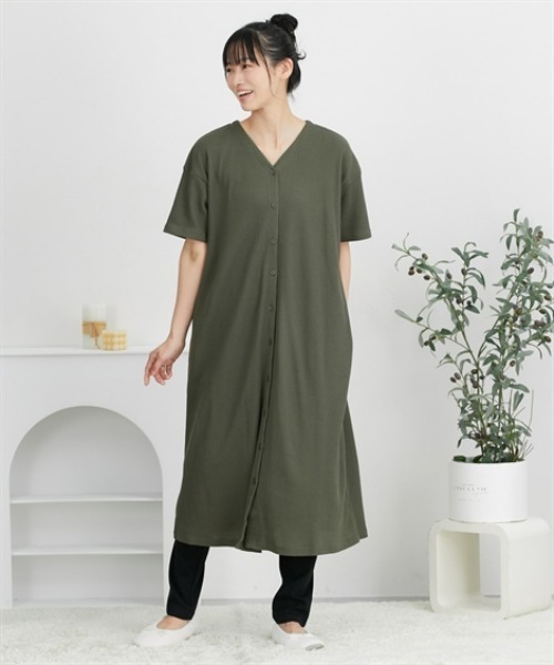 QUNTSTYLE(キュントスタイル)の「マタニティウエア ワッフル前開き半袖パジャマ(マタニティウェア/グッズ・レディース・カーキ/グレイッシュベージュ/ネイビー・M/L/LL/3L/4L/5L/6L)」の14枚目の写真