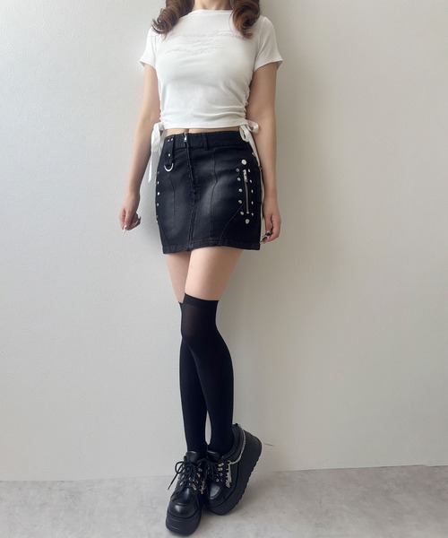Diable baiser(ディアブルベーゼ)の「スタッズデニムGALミニスカート(デニムスカート・レディース・ブルー/ブラック/ライトブルー・SMALL/MEDIUM/LARGE/LL)」の10枚目の写真