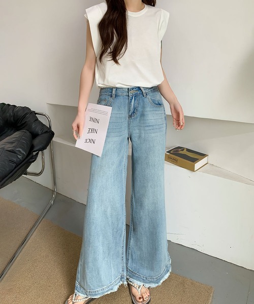 LOWO（ロワ）の「綿混裾切りっぱなしワイドデニムパンツ（デニムパンツ・レディース・ブルー/スカイブルー・L/M/S）」の8枚目の写真