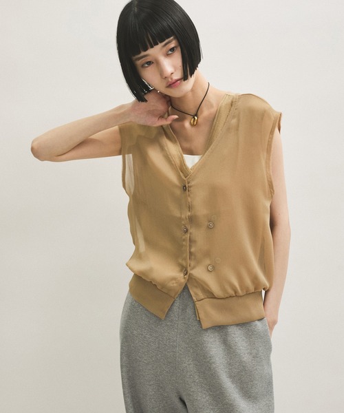 新品　PROTAGONISTA プロタゴニスタ ベスト　キャメル 新品 PROTAGONISTA プロタゴニスタ ベスト キャメル 新品 PROTAGONISTA