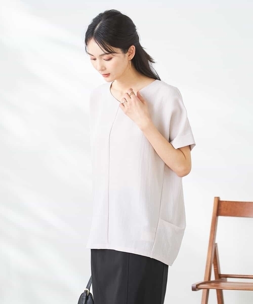 a.v.v(アーヴェヴェ)の「Vネックぽこぽこチュニック(Tシャツ/カットソー・レディース・ネイビー/グレー系その他/クリーム・36/38/40)」の22枚目の写真