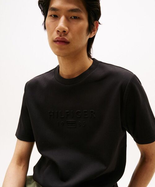 TOMMY HILFIGER(トミーヒルフィガー)の「ピケインターロックエンボスTシャツ(Tシャツ/カットソー・メンズ・ブラック/ホワイト・MEDIUM/SMALL/X-LARGE/LARGE)」の3枚目の写真