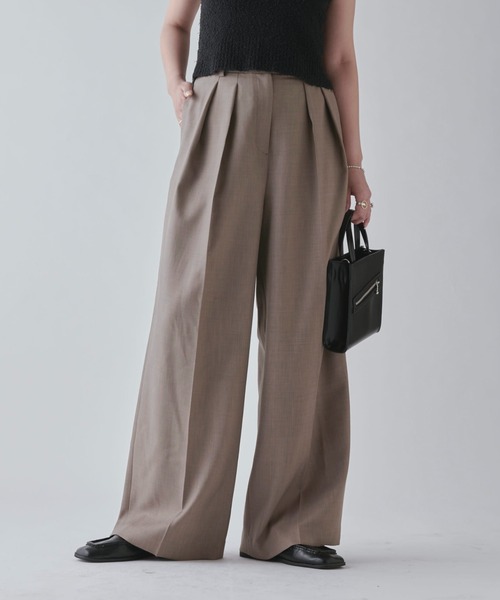 Lui's(ルイス)の「ストレッチタックスラックス(スラックス・レディース・グレー/ブラウン/ブラック/グレー系その他・36/38)」の3枚目の写真