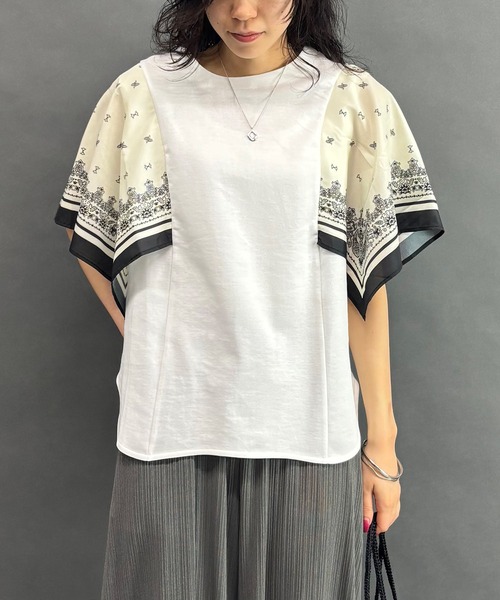 NICOLE white(ニコルホワイト)の「スカーフスリーブTシャツ(Tシャツ/カットソー・レディース・ブラック/オフホワイト・FREE)」の2枚目の写真