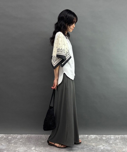 NICOLE white(ニコルホワイト)の「スカーフスリーブTシャツ(Tシャツ/カットソー・レディース・ブラック/オフホワイト・FREE)」の3枚目の写真