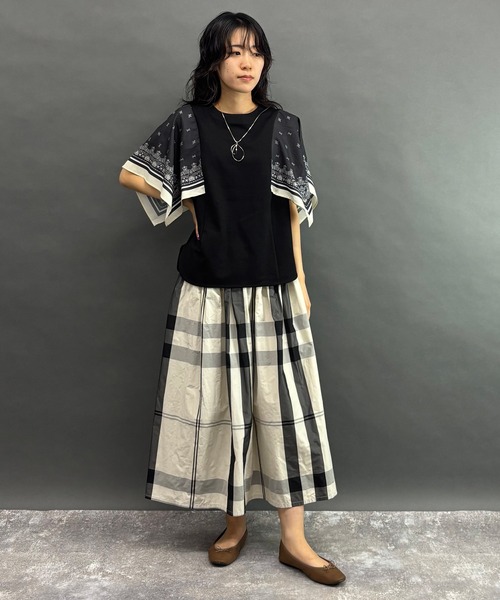 NICOLE white(ニコルホワイト)の「スカーフスリーブTシャツ(Tシャツ/カットソー・レディース・ブラック/オフホワイト・FREE)」の10枚目の写真