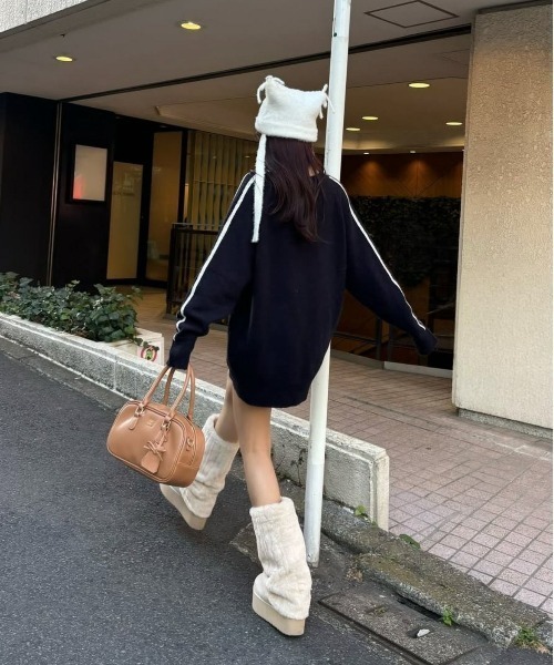 one after another NICE CLAUP（ワンアフターアナザーナイスクラップ）の「【新色追加】2wayフェイクムートンロングブーツ（ブーツ・レディース・オフホワイト/ライトベージュ/モカ・S/L/M）」の20枚目の写真