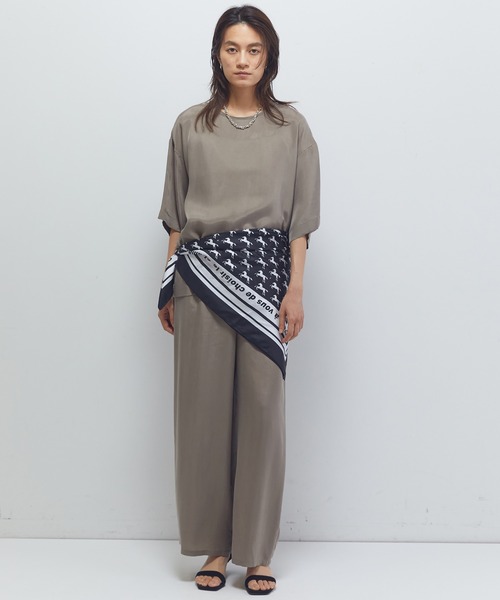 1er Arrondissement(プルミエアロンディスモン)の「【新色追加】キュプラフィブリルTブラウス(シャツ/ブラウス・レディース・ベージュ系その他/ブラウン系その他4/ブラウン系その他5・38/36)」の11枚目の写真