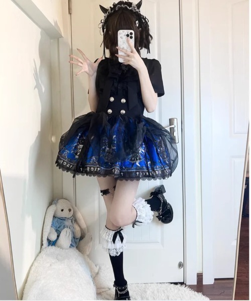 NOVESSEL（ノベセル）の「『AOSPACE』クロスティアードレーススカート（スカート・レディース・ブラック/レッド/ブルー・SMALL/MEDIUM）」の20枚目の写真