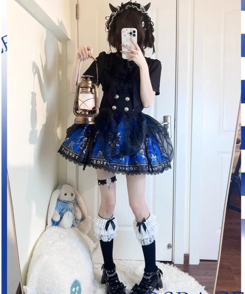 NOVESSEL（ノベセル）の「『AOSPACE』クロスティアードレーススカート（スカート・レディース・ブラック/レッド/ブルー・SMALL/MEDIUM）」の21枚目の写真