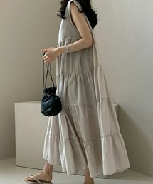 ノースリーブティアードワンピース