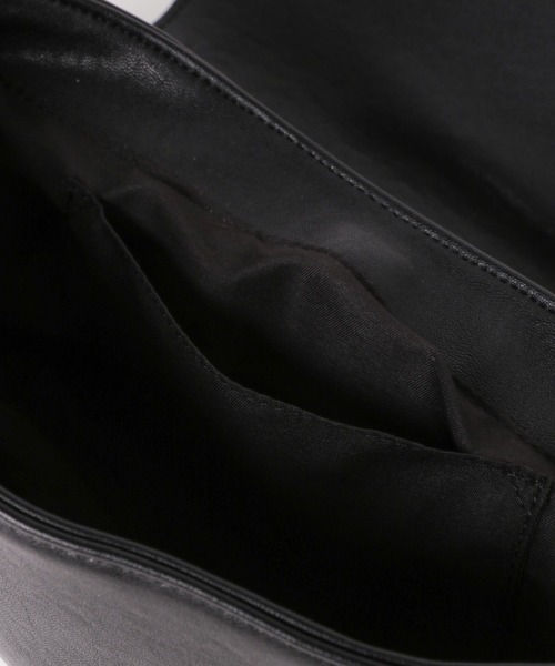 Heather(ヘザー)の「スタッズショルダーBAG 581662(ショルダーバッグ・レディース・ブラック/ベージュ・ONE SIZE)」の12枚目の写真