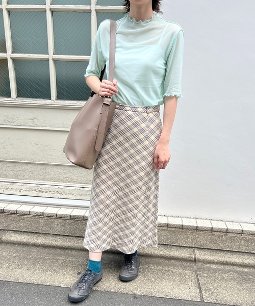 Flowering Korea(フラワーリングコリア)の「シアーハイネック メッシュ半袖トップス(Tシャツ/カットソー・レディース・ミント/ブラウン/イエロー/アイボリー/ブラック/グレー/ホワイト/グリーン・FREE)」の10枚目の写真