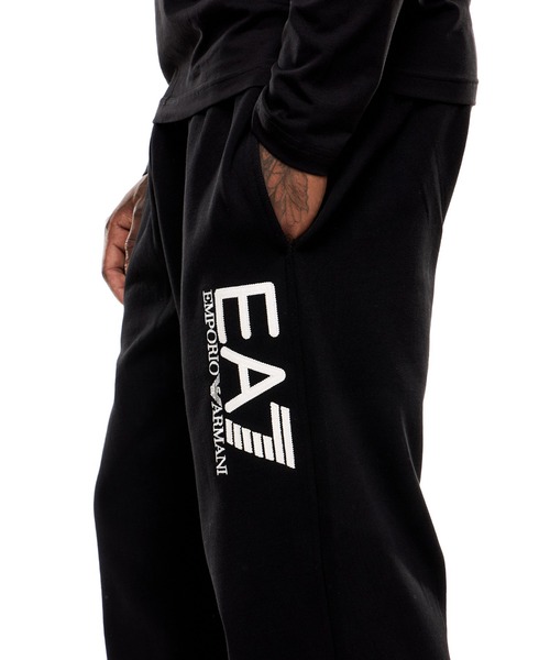 EMPORIO ARMANI EA7（エンポリオアルマーニイーエーセブン）の「【エンポリオ アルマーニ EA7】Visibility ジョガーパンツ コットン混紡（チノパンツ・メンズ・ネイビー/ブラック×ホワイト/オフホワイト・SMALL/MEDIUM/LARGE/X-LARGE/X-SMALL）」の8枚目の写真
