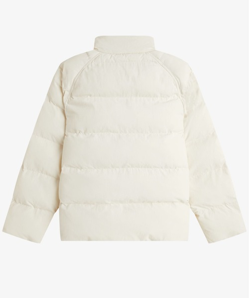 FRED PERRY（フレッドペリー）の「Raglan Sleeve Padded Jacket／ラグランスリーブ中綿ジャケット（ダウンジャケット/コート・レディース・オフホワイト/ブラック・10/8）」の14枚目の写真