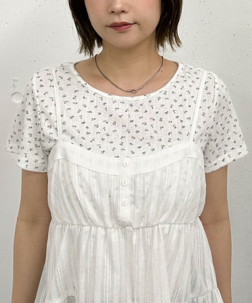 セール】花柄針抜きカットTOPS×からみ刺繍フレアキャミ