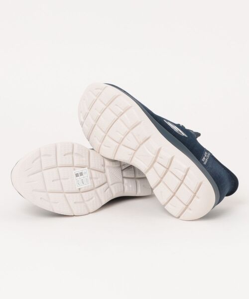 SKECHERS(スケッチャーズ)の「【SKECHERS】スケッチャーズ SLIP-INS:SUMMITS - CLASSY NIGHT(スリップインズ:サミッツ - クラッシーナイト)スリッポンスニーカー ワイドフィット 150128W(スニーカー・レディース・ネイビー/ベージュ/ブラック/ブラック系その他・22.5cm/23.0cm/23.5cm/24.0cm/24.5cm/25.0cm)」の6枚目の写真